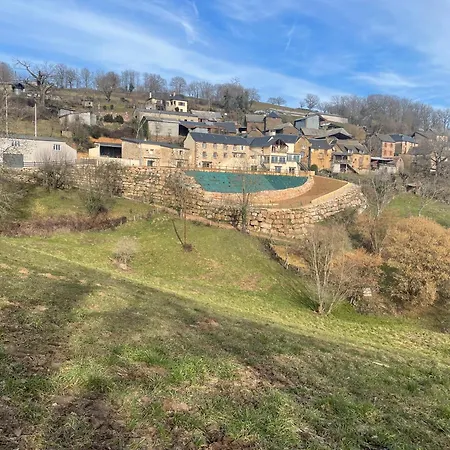 Le Domaine Du Bez De Jules Piscine,sauna,sauna,hammam,spa Nyaraló Saint-Laurent-dʼOlt