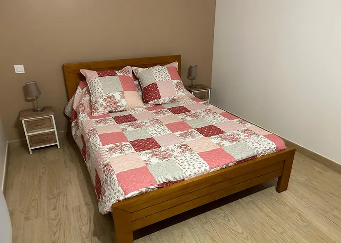 Le Domaine Du Bez De Jules Piscine,sauna,sauna,hammam,spa Saint-Laurent-dʼOlt