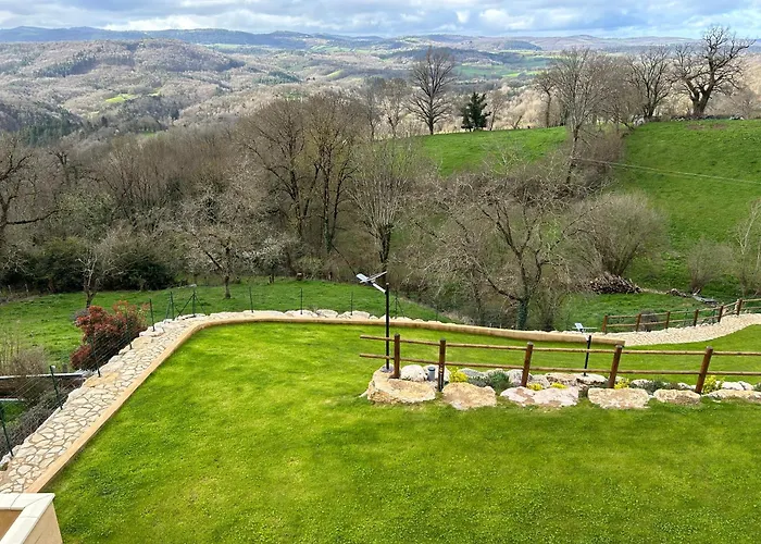 Le Domaine Du Bez De Jules Piscine,sauna,sauna,hammam,spa بيت للعطل